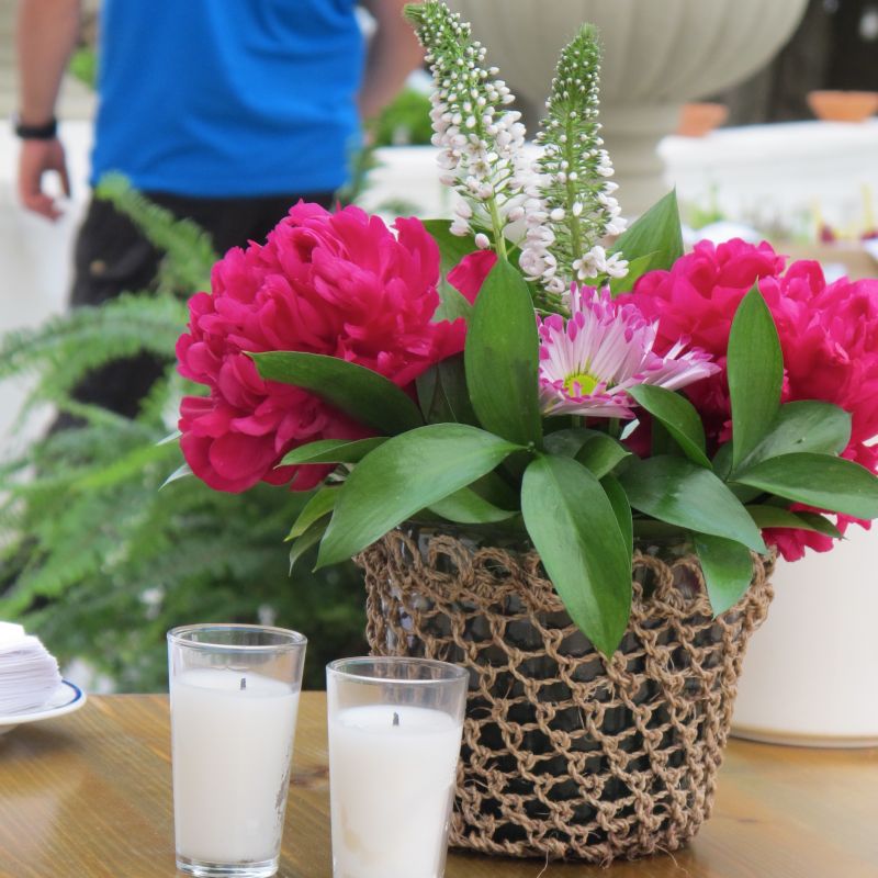 Centro de flor en cesta Crochet 