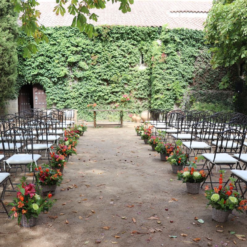 Ceremonia exterior sencilla