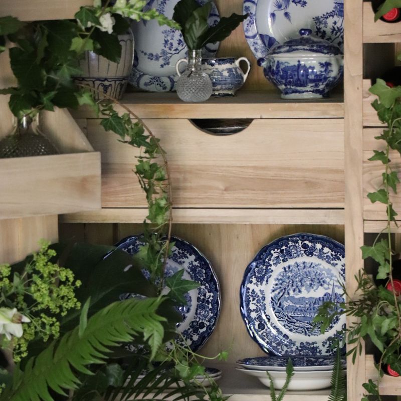 Composición mueble entrada