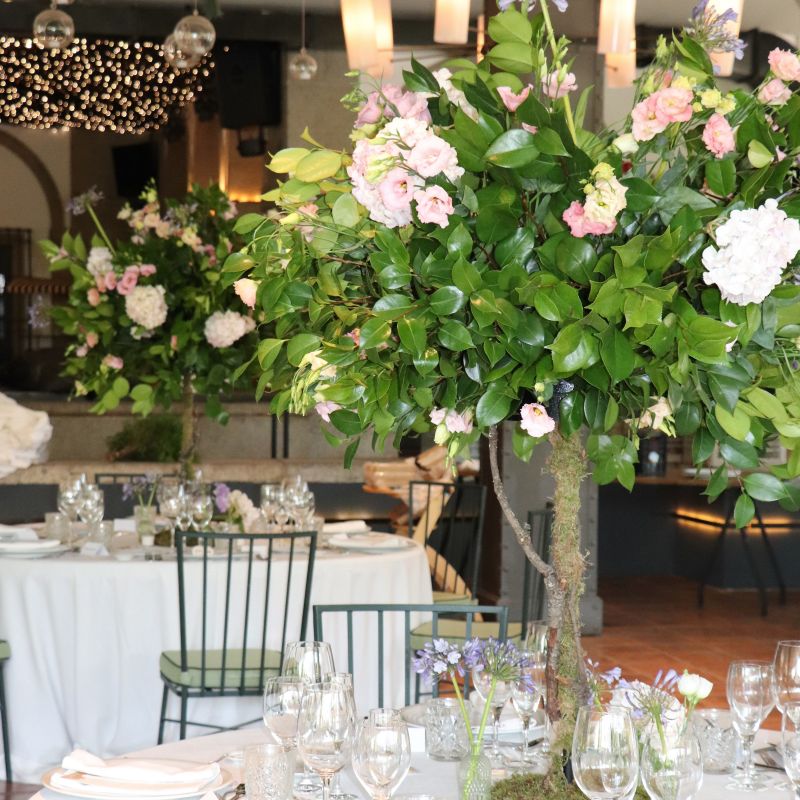 Centro alto con flores